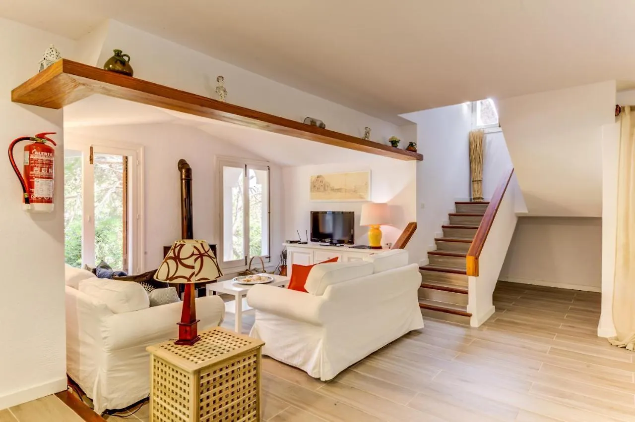 Holiday home Can Botana 6
